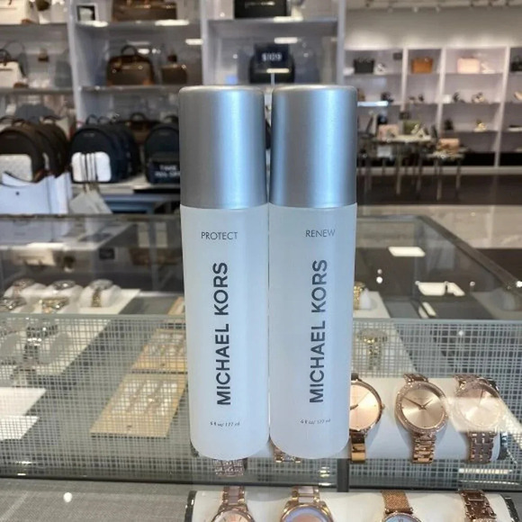 MICHAEL KORS Rain & Stain Protector - Picture 2 of 7